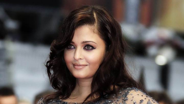 Aishwarya Rai Cosmopolis Cannes Premiere Side Face